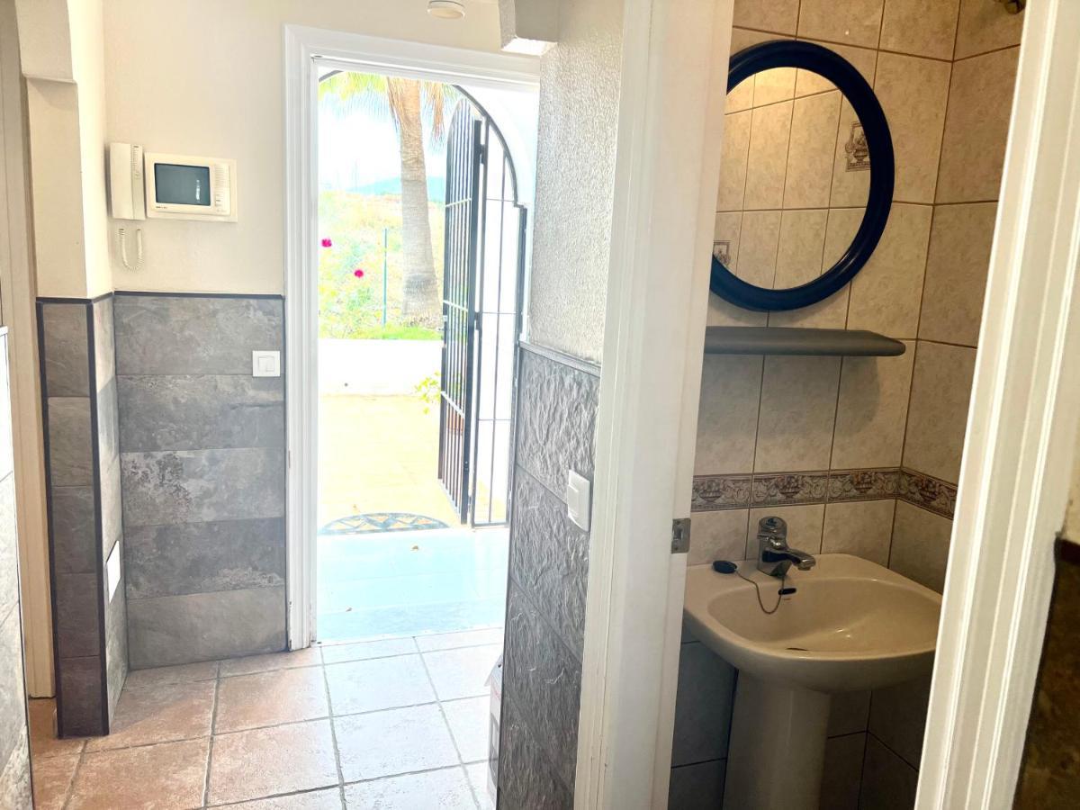 Fabulous Vacation In A 2 Bedroom Townhouse With 2 Terraces Overlooking The Sea, Suitable For 6 People 3 Swimming Pools Tennis And 200 Mts From The Sea El Faro 外观 照片