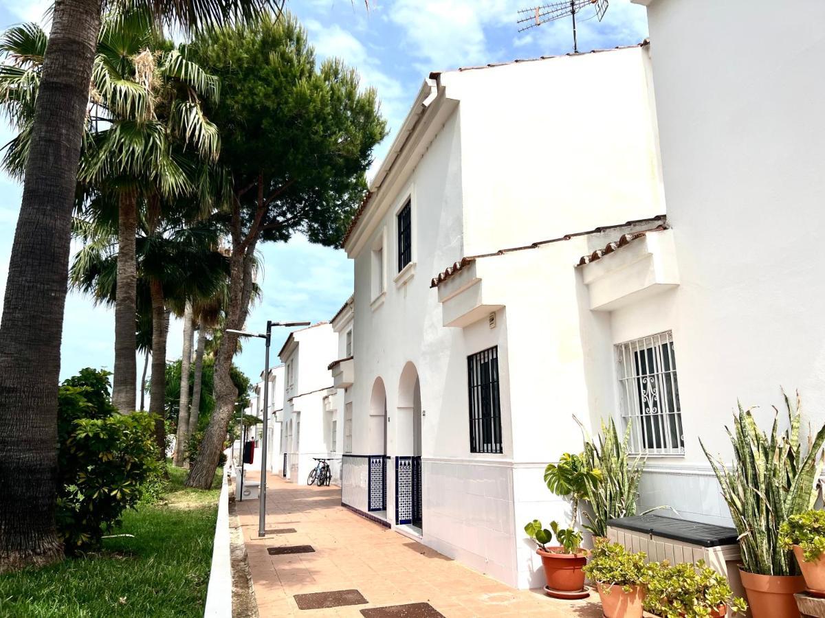 Fabulous Vacation In A 2 Bedroom Townhouse With 2 Terraces Overlooking The Sea, Suitable For 6 People 3 Swimming Pools Tennis And 200 Mts From The Sea El Faro 外观 照片